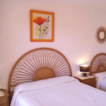 فندق Les Palmiers 3*