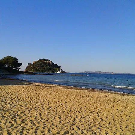 Les Palmiers 3*