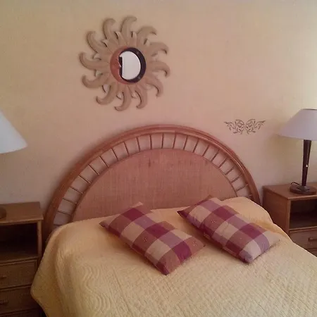 Les Palmiers Hotel 3*